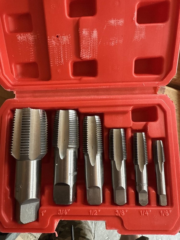 NPT Pipe Tap Set, 6-Pc Carbon Steel Sizes 1/8″-1″