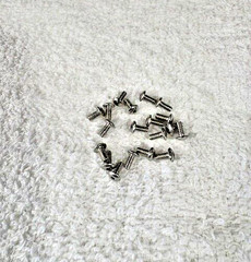 4-40 x 1/4″ BUTTON HEAD CAP SCREW stainless steel – 100 pcs