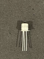 2N2369A NPN TRANSISTOR BJT 15V TO18 MICROSEMI (LOT OF 4)