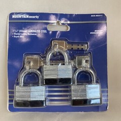BRINKS 165-40311 Keyed Alike Padlock, Lam. Steel, 40mm 3PK, Packaging Varies