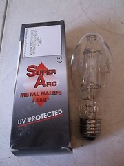 NEW Super Arc MP100/ED17/U/CL/MED/0 Metal Halide Lamp *FREE SHIPPING*