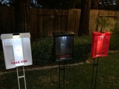 BROCHURE BOXES WITH SOLAR LID **white* 1 PIECE (stake not included)