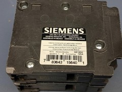 NEW Siemens Q2125H Circuit Breaker 2-Pole, 125 Amp, 120/240V, Type QPH, 22 kA