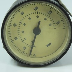 Stork 2.5″ Panel Mount Temperature Gauge 0-60-¦C 0-140-¦F (Short Lead)
