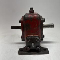 AMERICAN STOCK GEAR DIV. PERFECTION GEAR CO. SB 182 B 20:1 Ratio 36 Hp 1800 Rpm