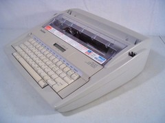 See Video – Brother GX-8250 Correctronic Electric Typewriter Tested Works Good