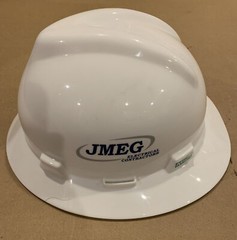 MSA V-Gard Slotted Full-Brim Hat with Suspension – Medium-White