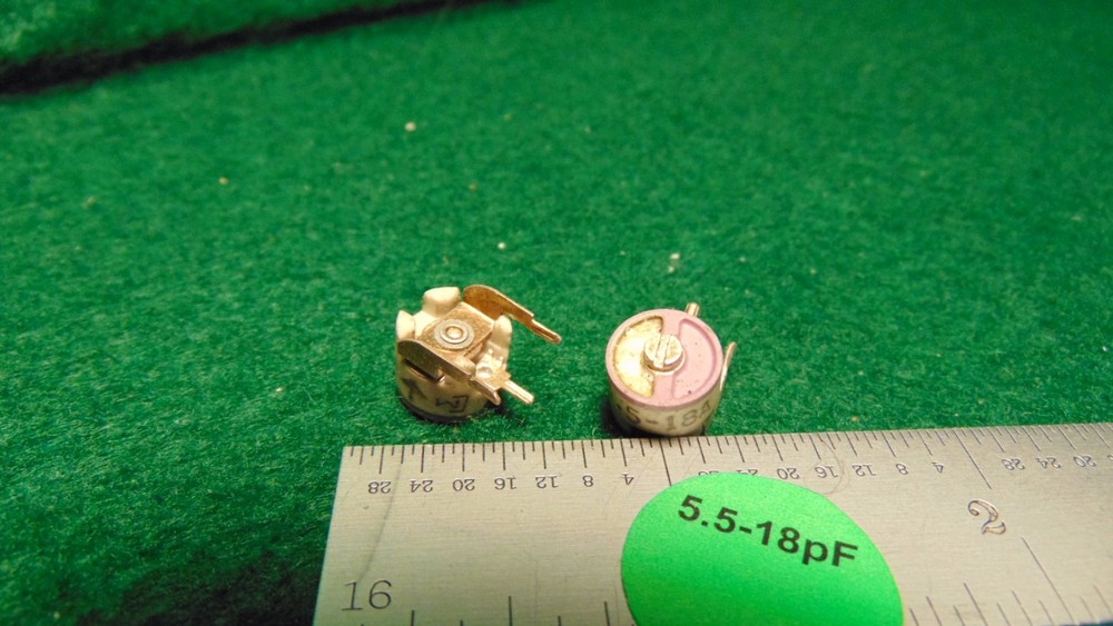 (2) ERIE 5.5 to 18 pf Variable Trimmer Capacitor Right Angle NOS