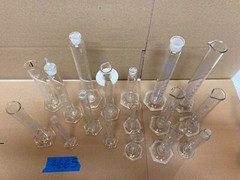Lot of 17 Graduated Cylinders (Made in USA) – 10,25,50 & 100 ml