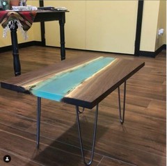 Table Bar Top Clear Epoxy Resin – ProGlas 1000 – 2 Gallon Kit