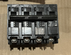 SIEMENS EQ9685 4 Pole 200 AMP Type EQ EQ-P Main Circuit Breaker NEW