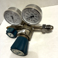 Airgas Y12-C245B580-AG High Purity Brass Two-Stage Gas Regulator-rare
