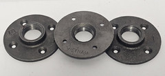 FLOOR FLANGE MALLEABLE IRON 1″ FNPT VIETNAM LOT OF 3