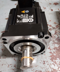 Yaskawa, SGM7A-15A7D61, Servo Motor