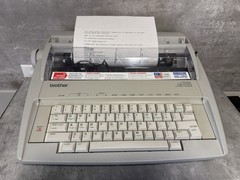 SEE VIDEO Vintage BROTHER GX-6750 Correctronic Portable Electronic TYPEWRITER