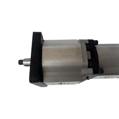 Hydraulic Triple Pump KGP3/2/2E15D26/18/18Z9F14/F9/F9-Fg for Agriculture