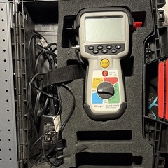 MEGGER DLRO-H200 HIGH-PERFORMANCE HANDHELD 200 A OHMMETER (FREE SHIPPING)