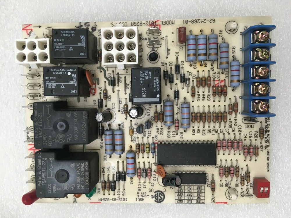 Rheem Ruud 62-24268-01 Furnace Control Circuit Board 1012-925A used #P37 #P39