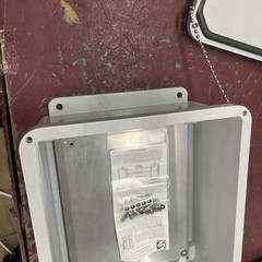 Stahlin Enclosure 10x8x4 With Sun power Monitoring System
