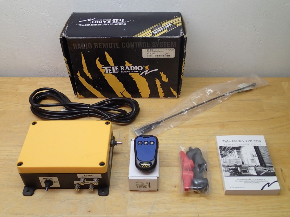 Tele Radio T60RX 02PTS Receiver & 3 Button Remote 433.92 Old Stock Unused Nice