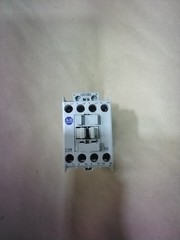 ALLEN-BRADLEY 100-C09*10 SER A CONTACTOR 110V 50HZ 120V 60HZ COIL