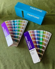 Pantone GP1601A Coated and Uncoated Formula Guide – Multicolored – Preowned