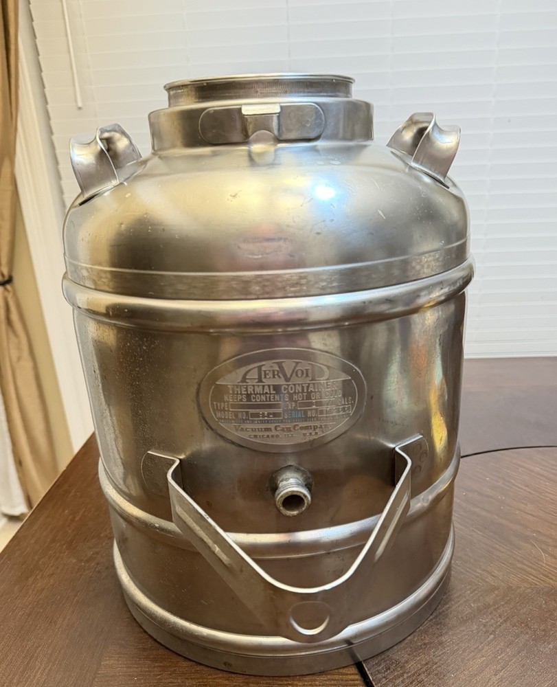 Aervoid Thermal Container Model 954. 2 Gallons No Lid.