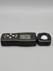 SMART SENSOR Digital Lux Meter Illuminometer Luminometer LCD AS803