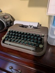 1950s Vintage Smith Corona Manual Typewriter, Skywriter – Works & Tested