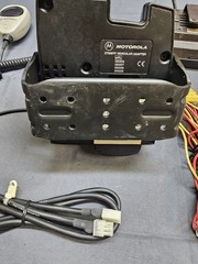 MOTOROLA CONVERTACOM XTS/MTP VEHICULAR ADAPTER NTN8560 N2001A W MIC SPEAKER