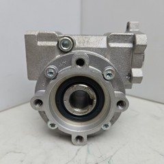 Varvel FRS-G28 Worm Gearbox Gear Reducer 20:1 Ratio New See Pictures