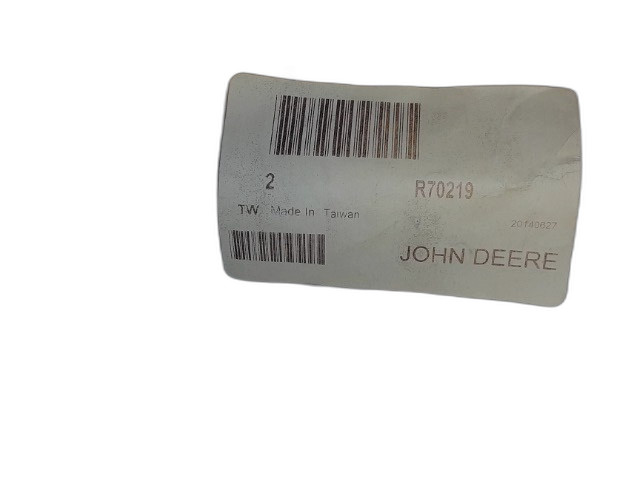 John Deere R70219 PLUG