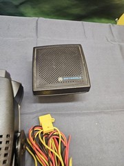 MOTOROLA CONVERTACOM XTS/MTP VEHICULAR ADAPTER NTN8560 N2001A W MIC SPEAKER