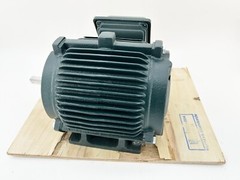 New Toshiba 1/24FNSR31H-P Fan Cooled Motor 0.5HP 1755RPM 460V 56/56H Frame 1.4A