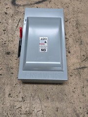 SIEMENS HF364, HEAVY DUTY SAFETY SWITCH ,3p/200A/600V, NEW IN BOX! MAKE OFFER!