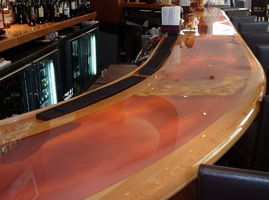Crystal Clear Table Top & Bar Top UV Resistant Epoxy Coating – Quart Kit