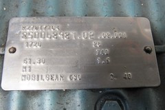 Sew R27DT71G4 61.30:1 Ratio 28RPM 1/3Hp 230/460V Inline Gear Motor