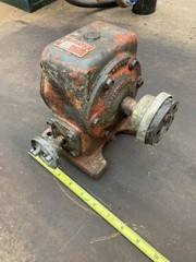 Perfection Gear Corp. 20 to 1 Right Angle Gearbox