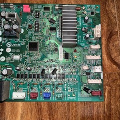Mitsubishi Electric DM00Y661 HVAC Main Control Circuit Computer Board
