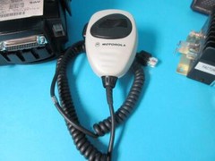 MOTOROLA XTS/MTP VEHICULAR ADAPTER NTN8560 N2001A W/ POWER AMPLIFIER MIC SPEAKER