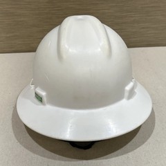 Entergy White V-Gard MSA Full Brim Hard Hat – Medium