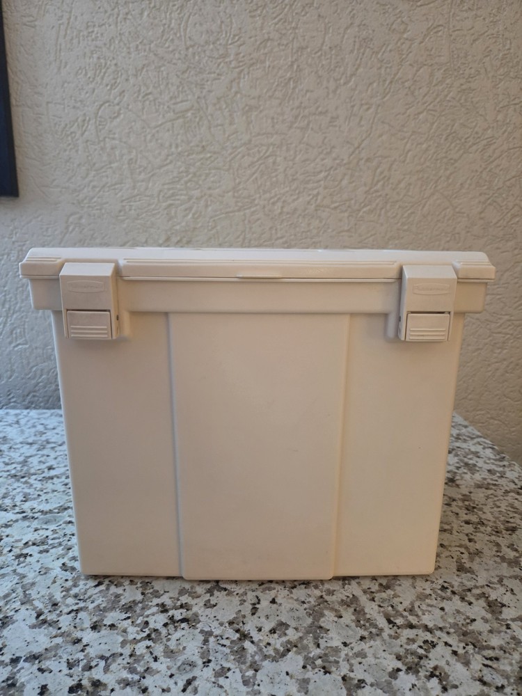 Vtg Rubbermaid Portable File Folder Carry Case Storage Box Almond Hard Shell