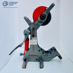 Ridgid 258 Hydraulic Power Pipe Cutter 2-½” – 8″ W/Foot Pump & 700 Threader 230V