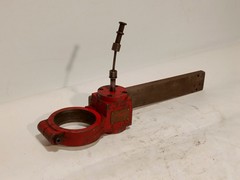 Mimik The Retor pipe/tube line-up clamp tool Made in Canada as shown