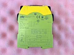 PILZ 772000 POZ mm0p Safety Controller