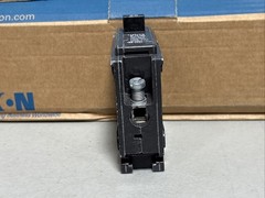 EATON BR120 Circuit Breakers (10 Pack) 20 AMP 1 Pole Type BR *NEW BOX of 10*