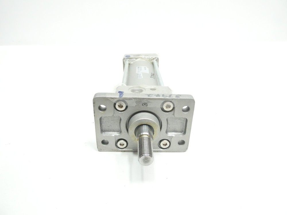Smc C95SF63-100N Double Acting Pneumatic Cylinder 63mm X 100mm 145psi