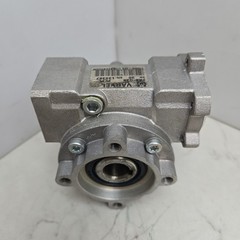 Varvel FRS-G28 Worm Gearbox Gear Reducer 20:1 Ratio New See Pictures