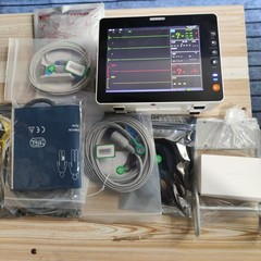 Portable 8″ Multi-Parameter Patient Monitor Vital Signs Machine ECG NIBP SPO2