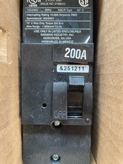 SIEMENS QN2200R 200 Amp 2 Pole 240 Volt Circuit Breaker